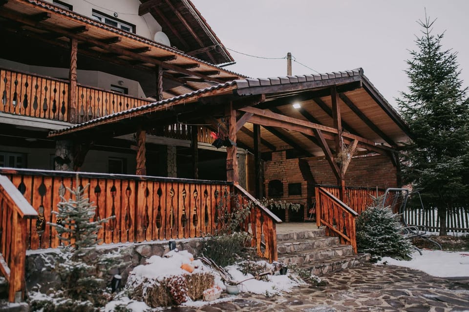 Villa Bran Legend Bed and Breakfast in Brașov County