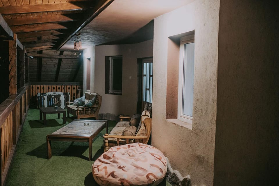 Villa Bran Legend Bed and Breakfast in Brașov County