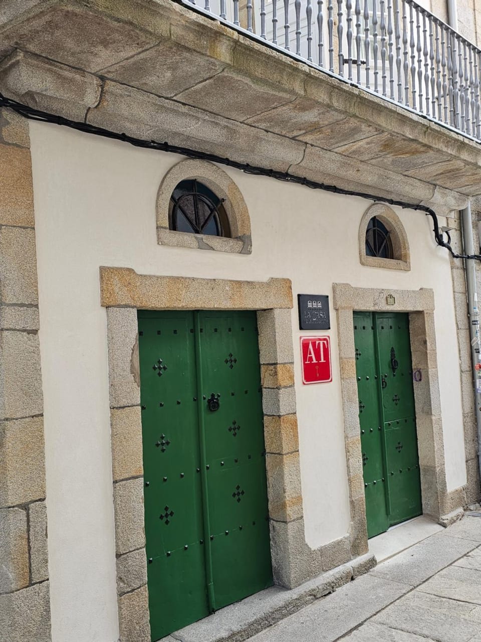 Facade/entrance