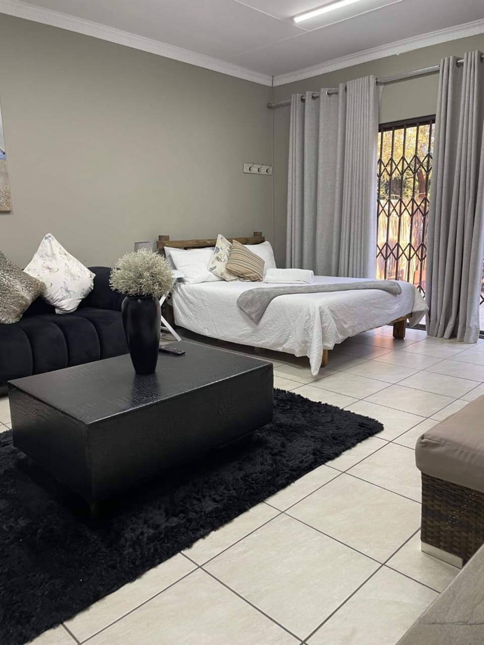 Checked Inn 2 Apartment in Gauteng