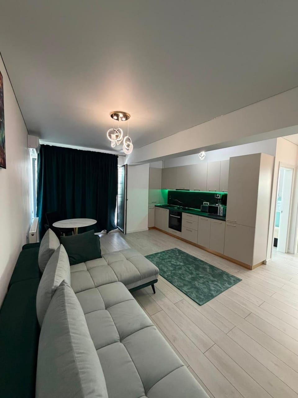 Astoria Luxury Apartment Mamaia Sat Apartment in Constanța County