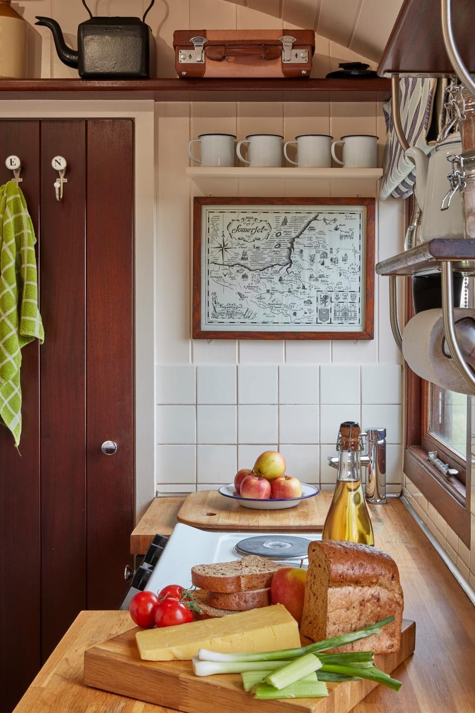 Kitchen or kitchenette, Food and drinks, pet friendly, stove