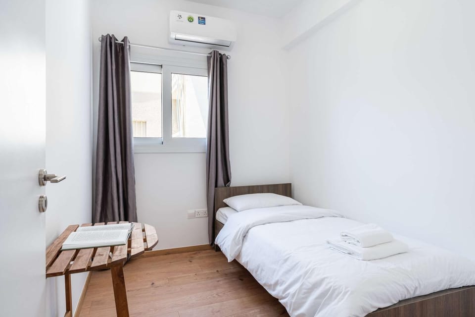 3BR Apt Near Beach & City Center Limassol Apartment in Limassol City