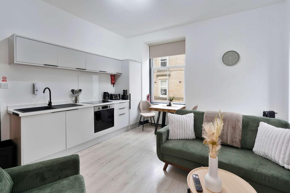 Contractor-Friendly - Hawick - Free Parking - 2BR House in Hawick