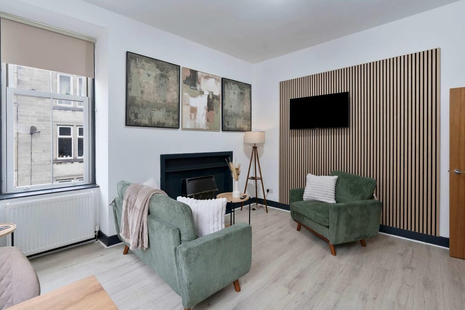 Contractor-Friendly - Hawick - Free Parking - 2BR House in Hawick
