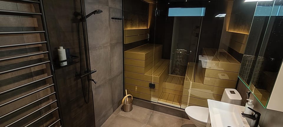 Shower, Toilet, Sauna, Bathroom
