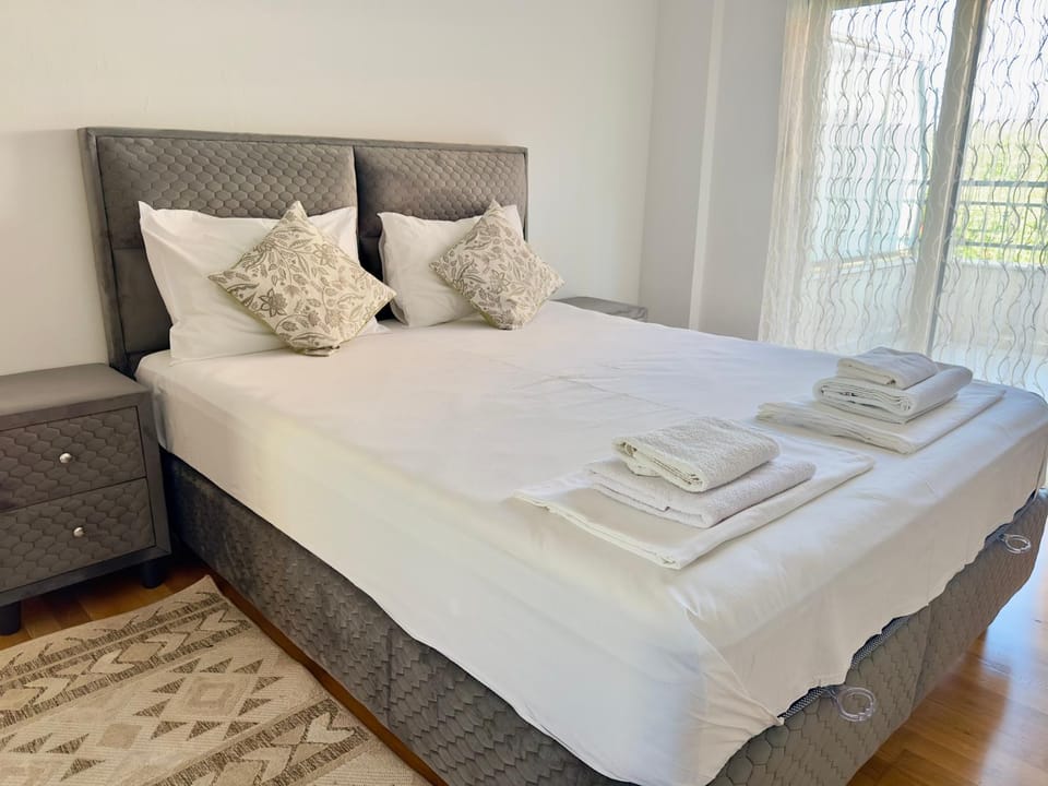 Tripovici pool residence Apartment in Kotor Municipality