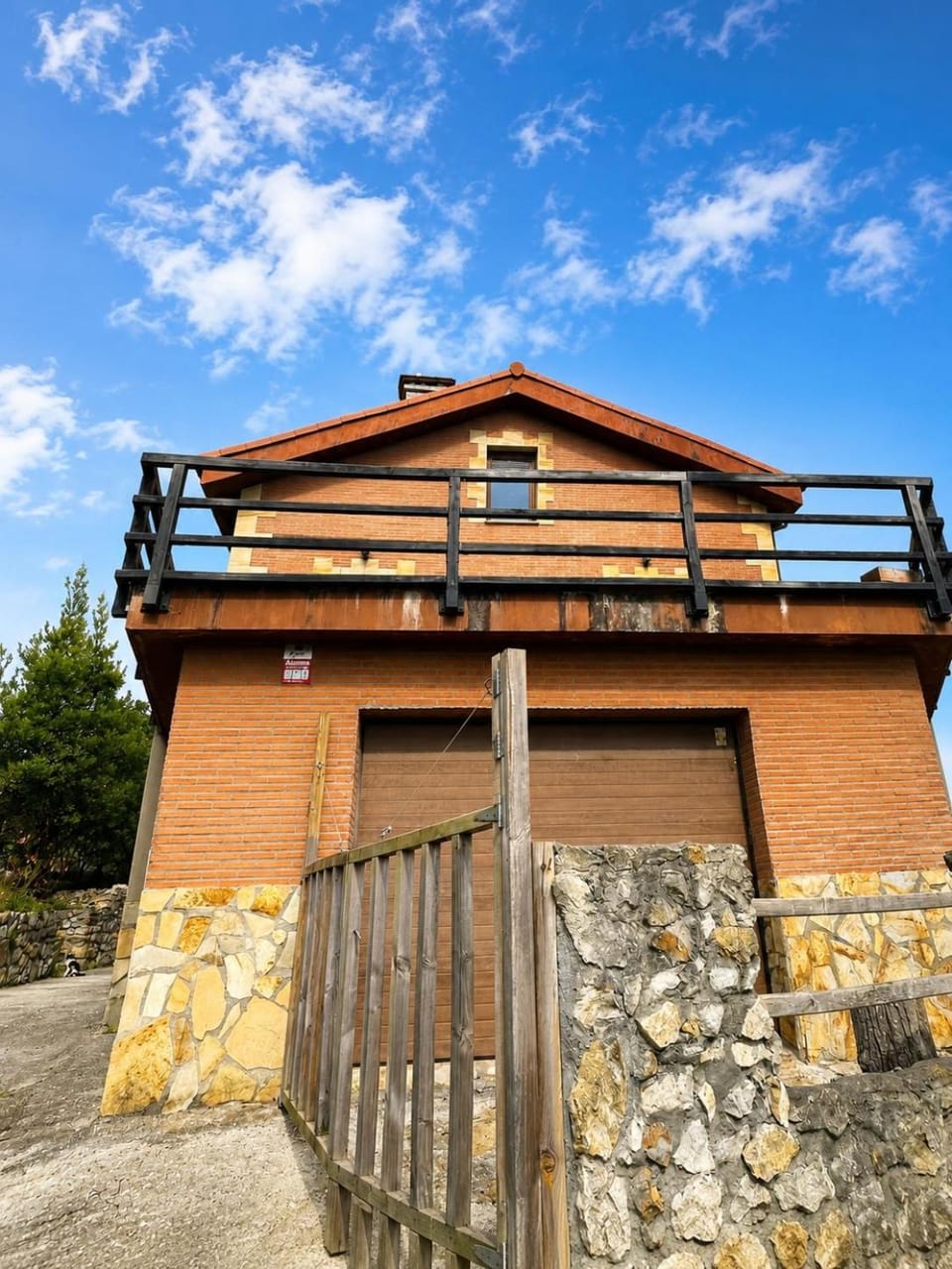 Casa El Peñuco - New villa between the sea and the mountains House in Cantabria