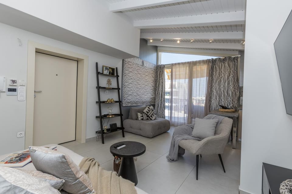 Raise Glyfada Riviera View Apartment in South Athens