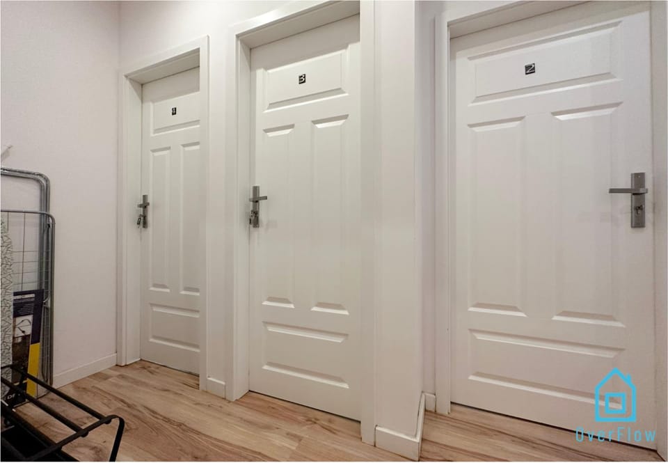 Cracov Room - Peaceful Retreat, 10 Minutes to Gdańsk Old Town & Seaside Vacation rental in Gdansk