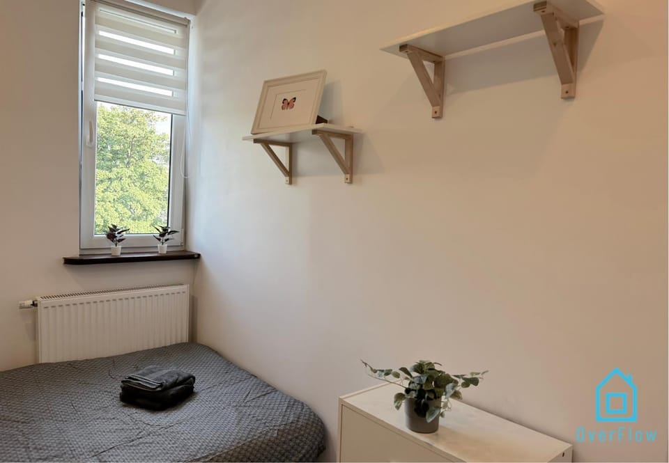 Motlava Room - Peaceful Retreat, 10 Minutes to Gdańsk Old Town & Seaside Vacation rental in Gdansk