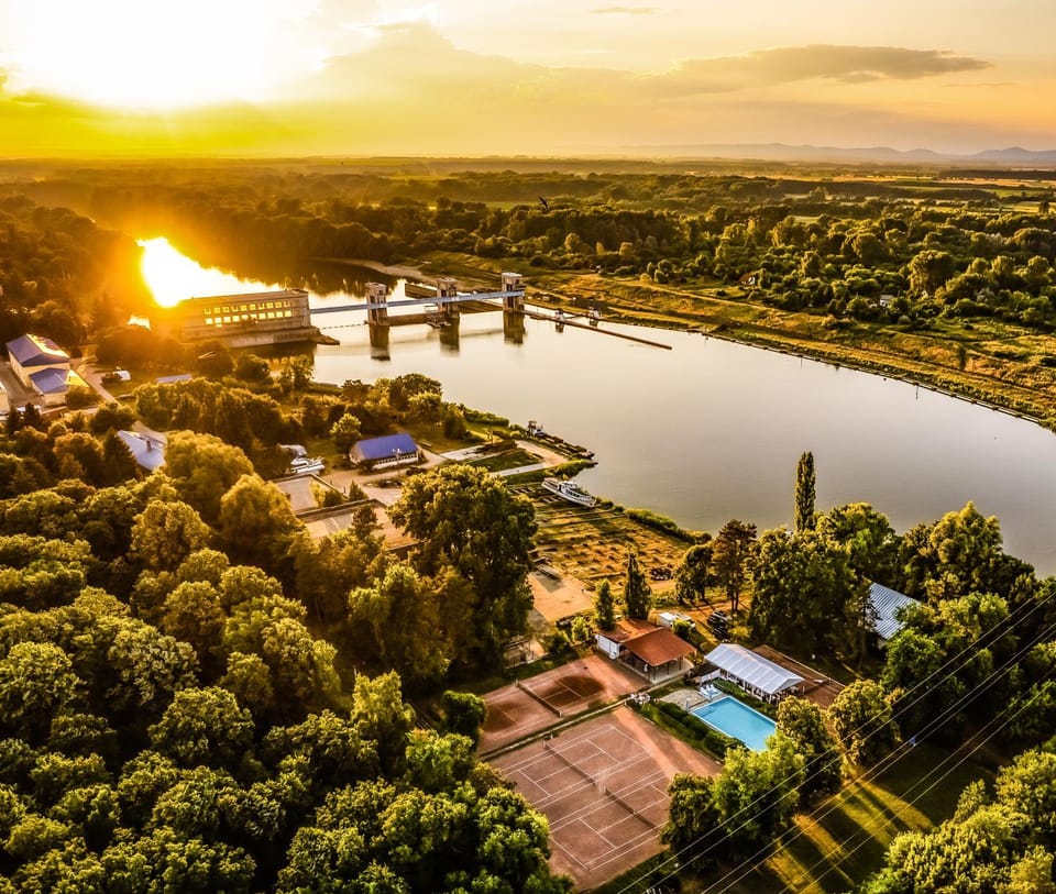 Nearby landmark, Natural landscape, Garden, River view, Sunset