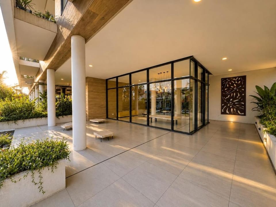 Facade/entrance, Lobby or reception