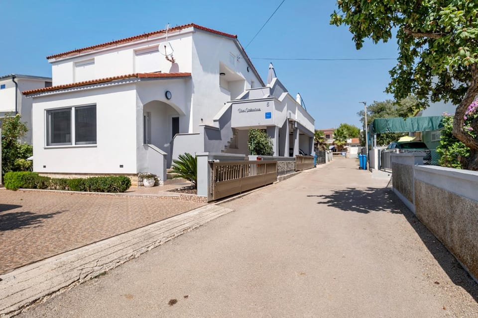 Diva Grabovčeva, By The Beach Apartment in Zadar County