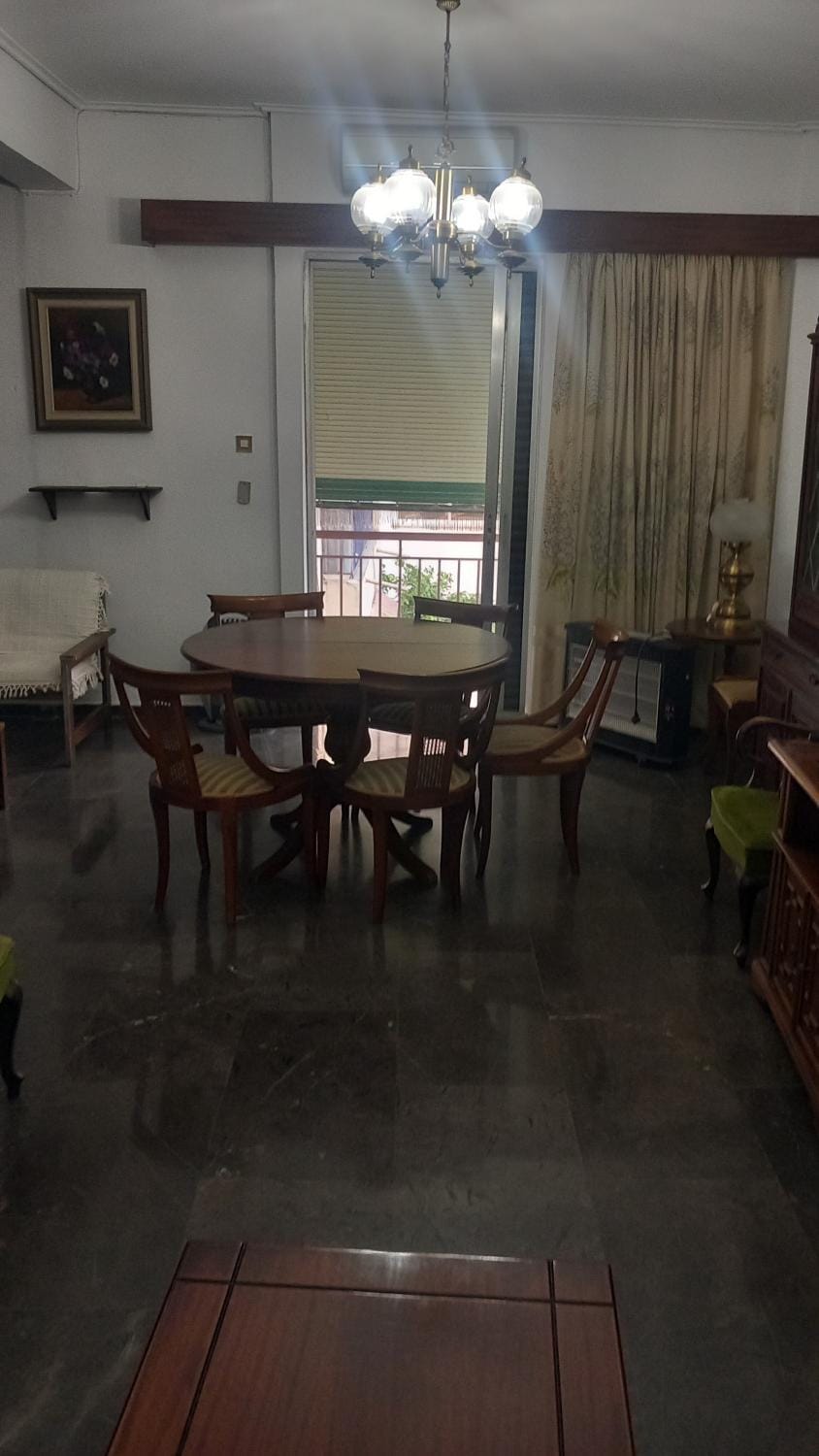 Τριάρι κέντρο Καλαμάτα Apartment in Messenia