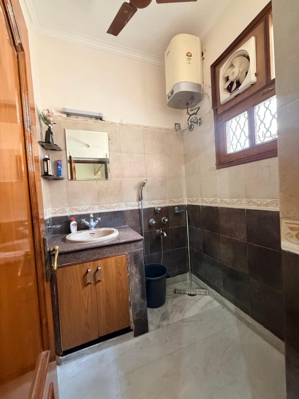 Skyline suites Apartment in Ludhiana