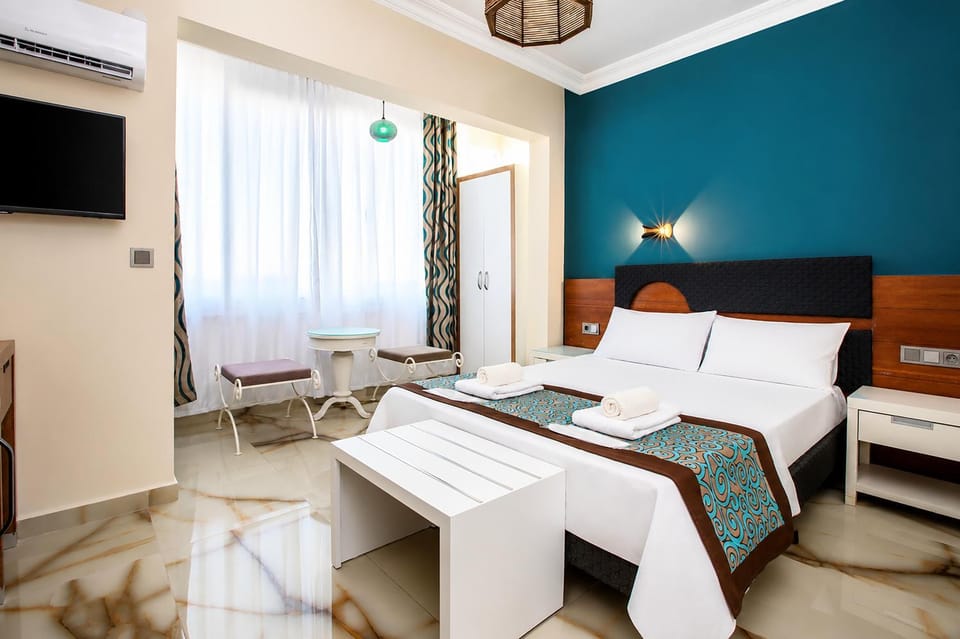 TV and multimedia, Bedroom, towels