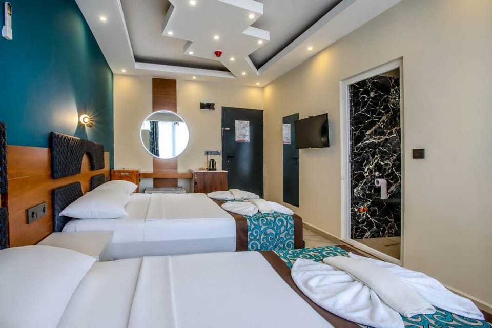 TV and multimedia, Photo of the whole room, towels, air conditioner