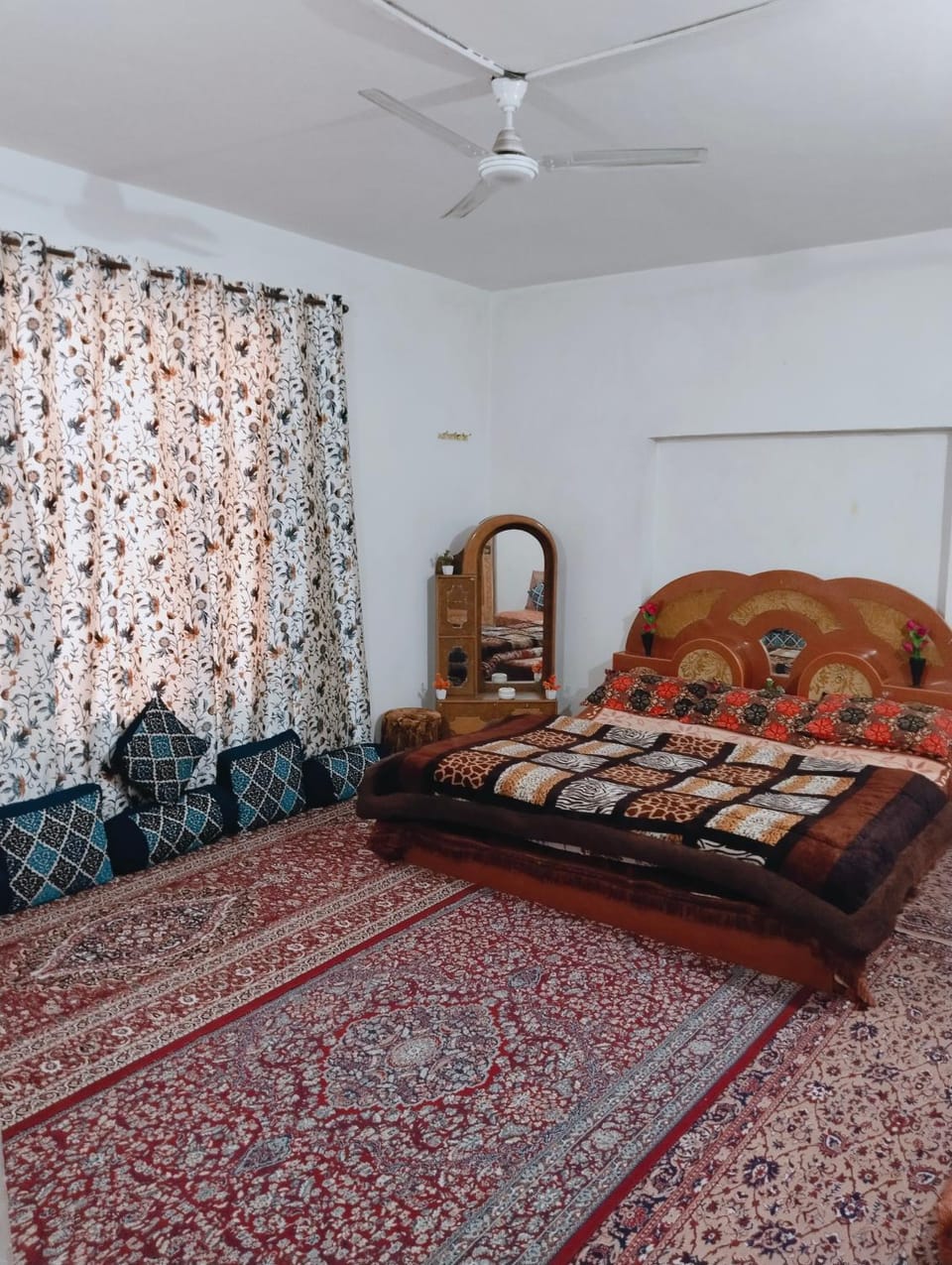 Ehaan guest house Apartment in India