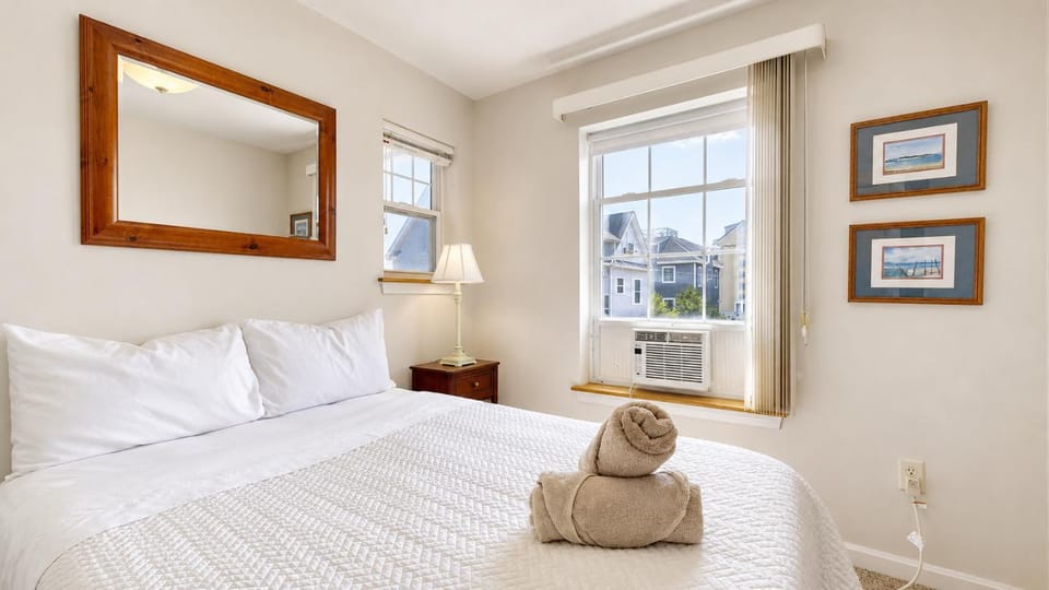 Cottage by the Sea #4 by Bayley Vacation Rentals House in Old Orchard Beach