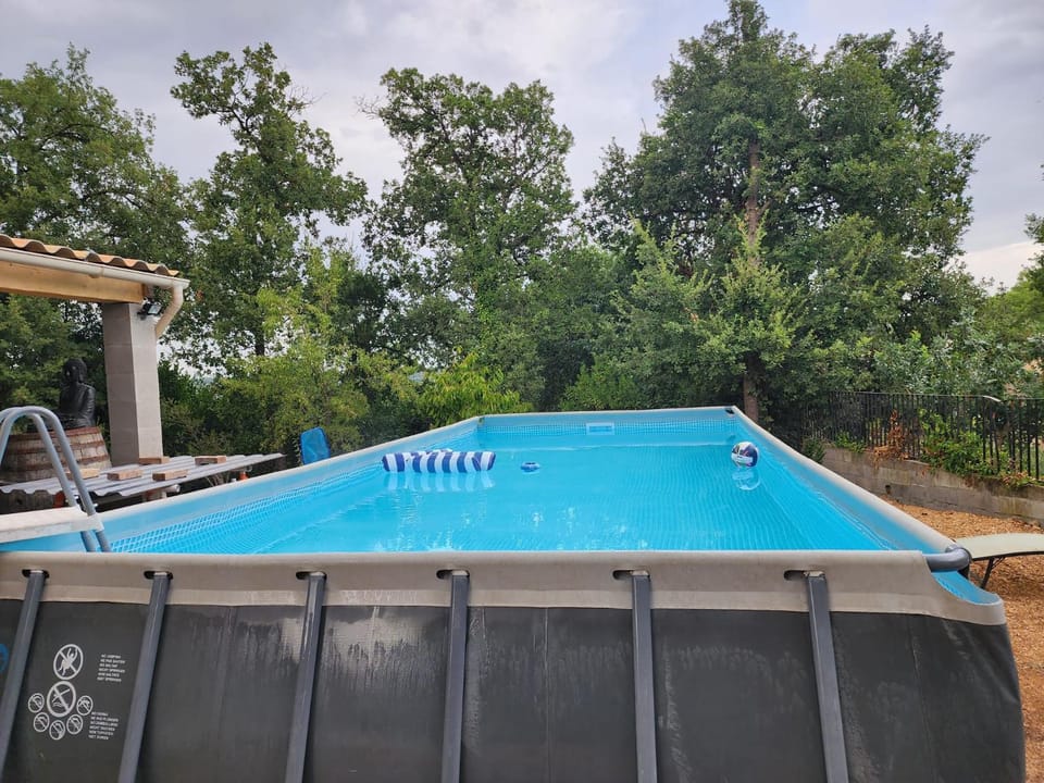 Villa 4 chambres, jusqu'à 8 personnes à Brignoles VAR Villa in Brignoles