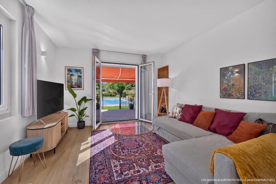 Aux Pins Bleus - Villa with Private Pool & Close to Switzerland Apartment in Haute-Savoie