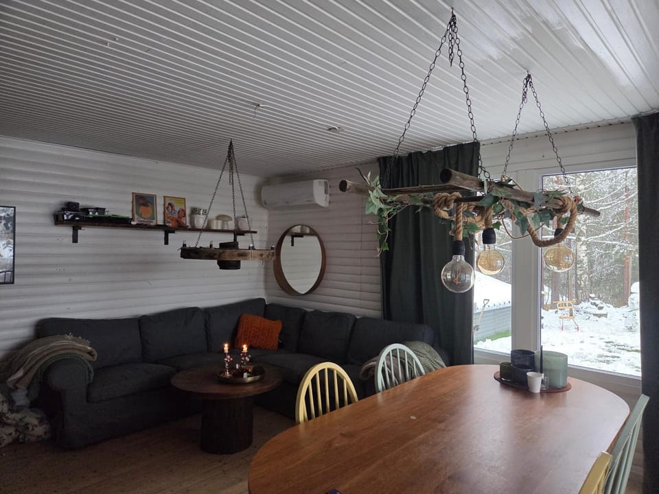 Mysigt fritidshus nära naturen House in Norrbotten County, Sweden