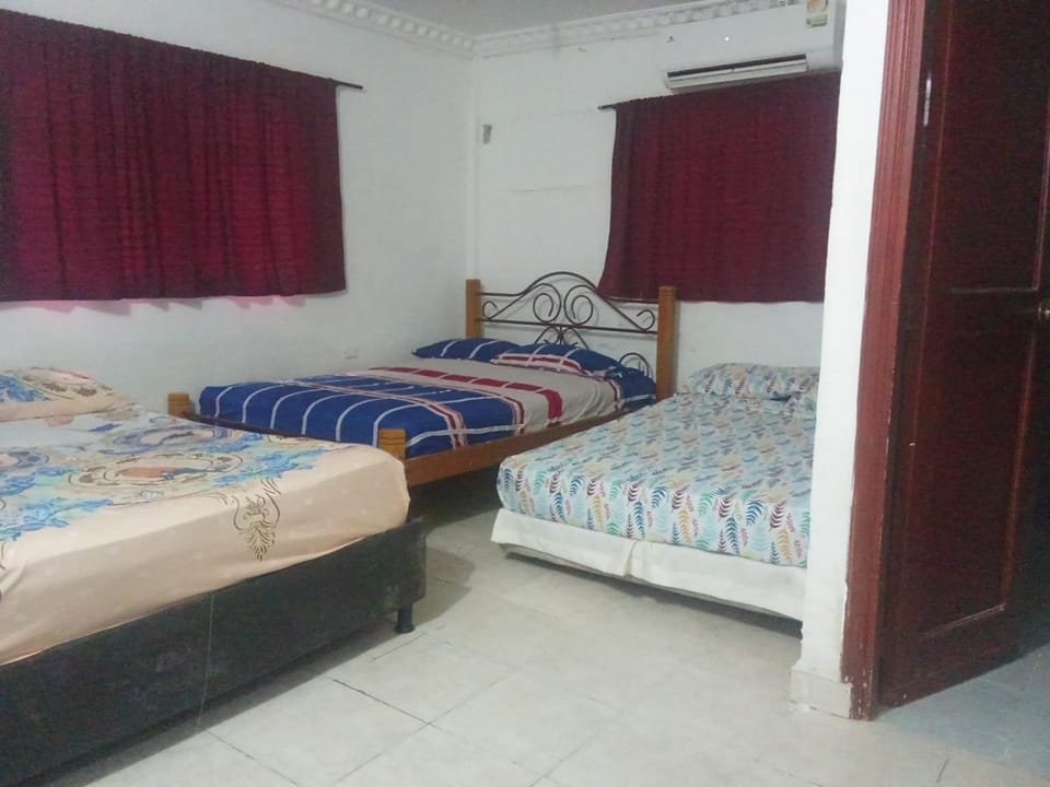 Reina Elizabeth I House in Santa Marta
