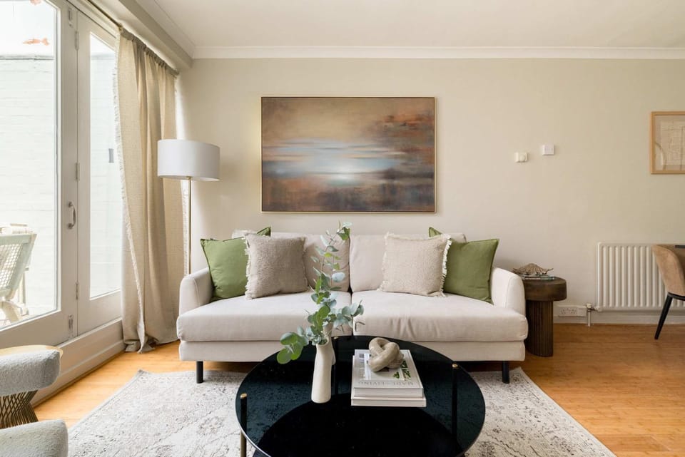 Sunday at Porchester Apartment in City of Westminster