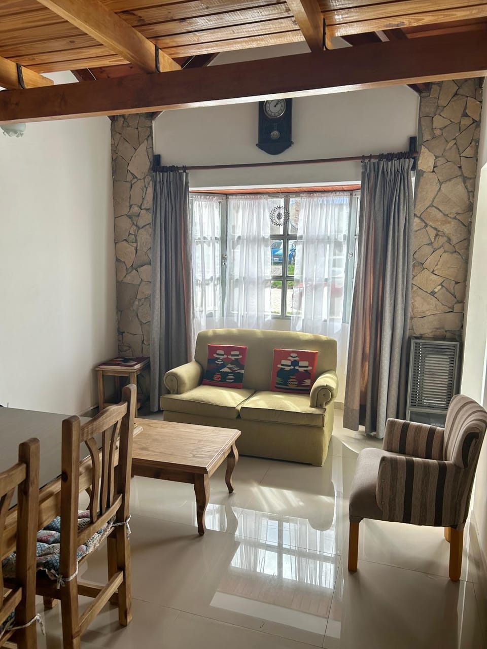Zorzal Tempo House in Esquel