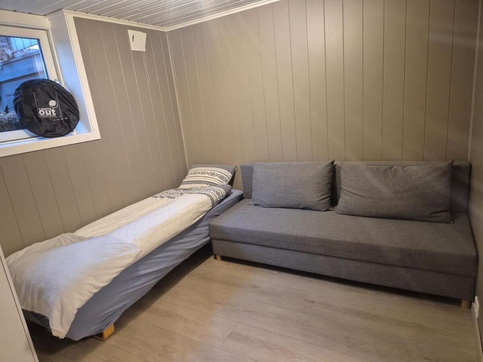Newly renovated house 11 guests, 5 bedrooms House in Viken, Norway