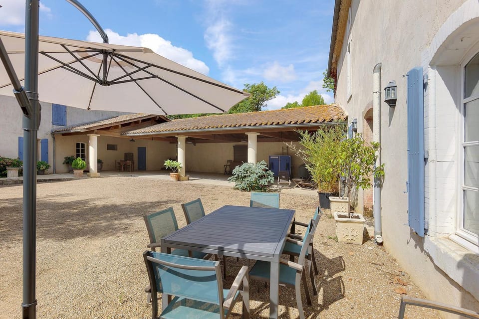 Domaine Le Trabet - Gîte L'Olivier House in Occitanie