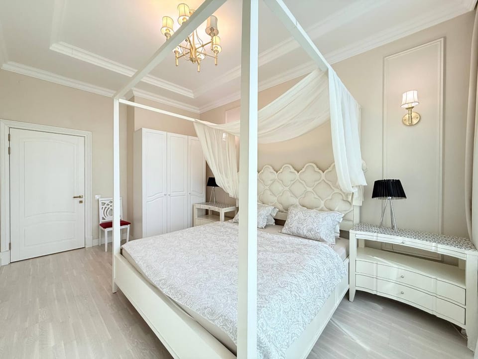 Пентхаус - рядом Триумфальная арка, Президентский парк, Ботанический сад Apartment in Kazakhstan