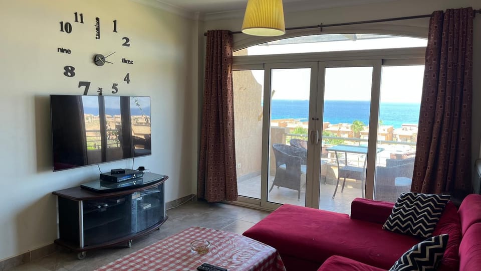 Sea & Pool View Chalet in Telal Sokhna Apartment in Egypt