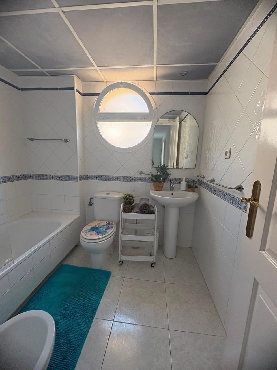 Toilet, Bathroom, Bath, towels