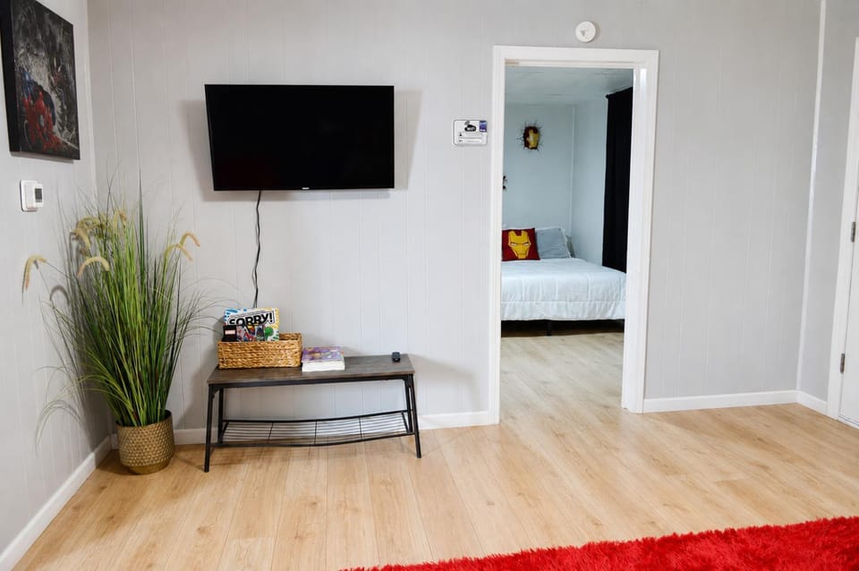 TV and multimedia, Living room, Bedroom