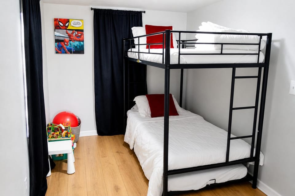 Decorative detail, Bedroom, children, bunk bed