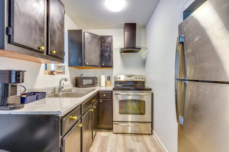 Tucson Home Base Near I-10, 5 Mi to Downtown! House in Tucson