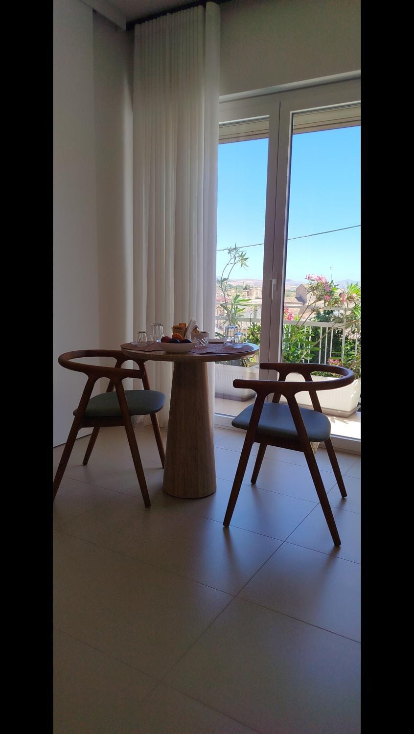 Day, View (from property/room), Balcony/Terrace, Dining area
