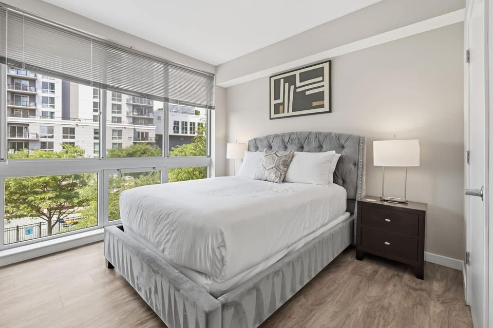 Luxury Harborpoint Apt Apartment in Stamford