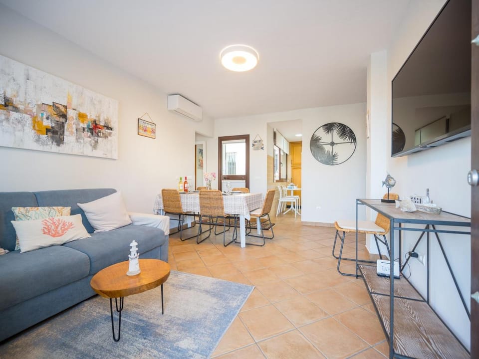 Central Marbella port townhouse w/ jacuzzi House in Marbella