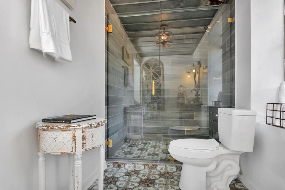 Coco Casita - Hot Tub & Fire Pit House in Texas