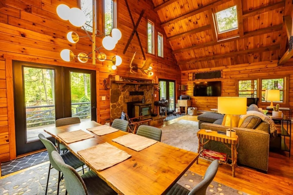 Mingo Lodge | Timberline Cabin Near Dolly Sods Cabin in Dry Fork