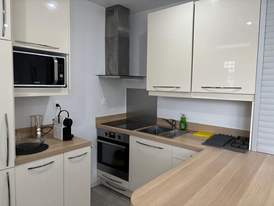Appartement Proche Paris et Euro Disney Apartment in Gagny