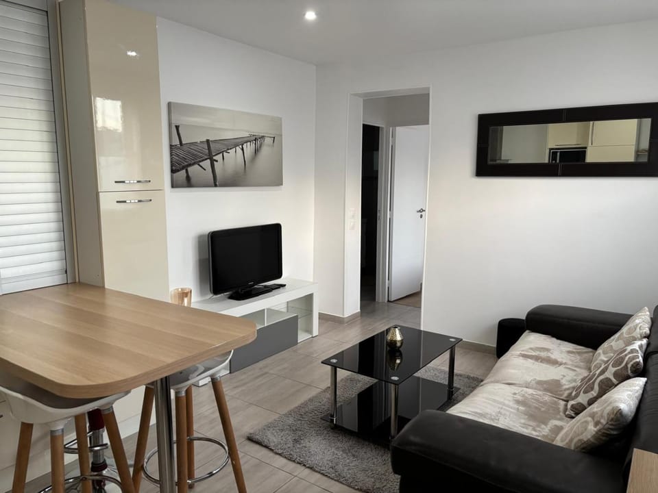 Appartement Proche Paris et Euro Disney Apartment in Gagny