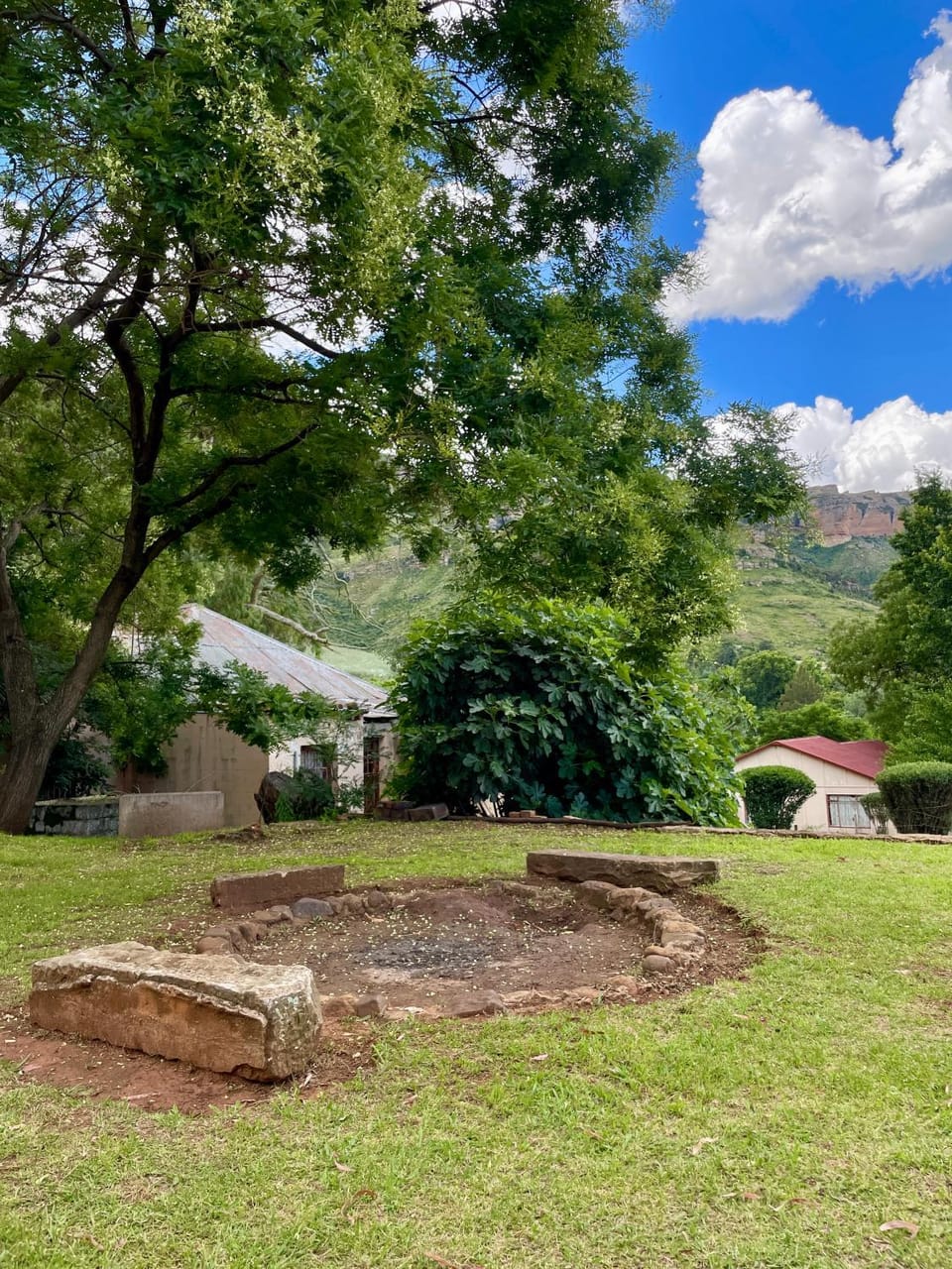 Natural landscape, Garden view, Mountain view