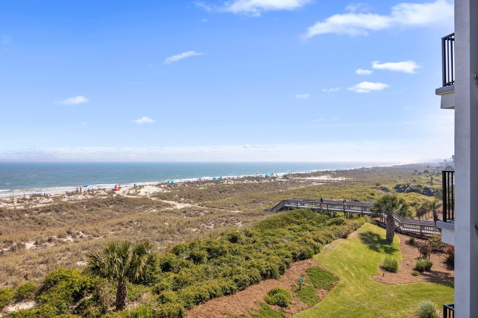 305 Sea Cloisters 2 BR Oceanfront Condo House in Folly Field