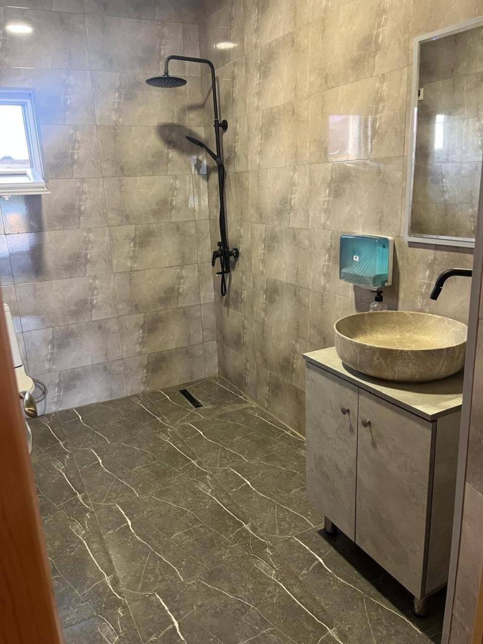 Shower, Bathroom