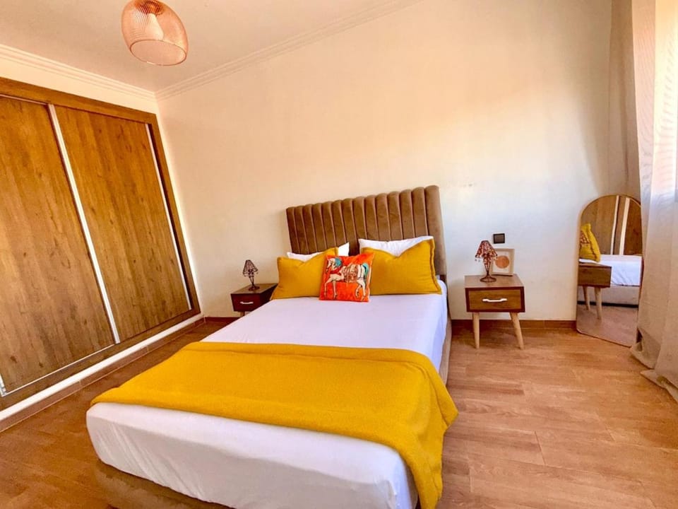Apartment in Guéliz 2 bedrooms AC Pool Apartment in Marrakesh