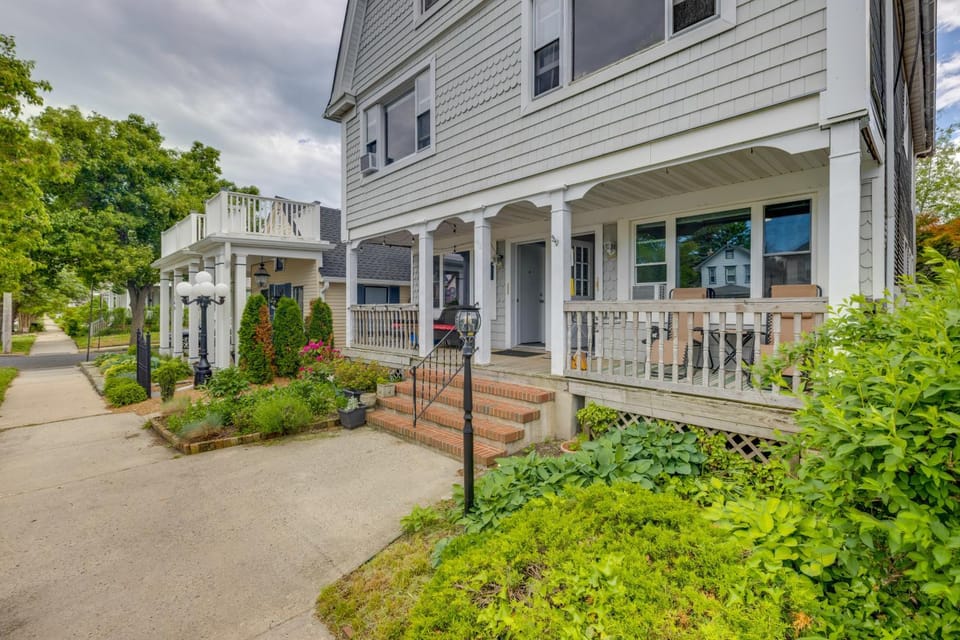Walk to Beach & Dining: Asbury-Ocean Grove Apt Apartment in Ocean Grove